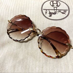 Chloe  PETITE FLOWER glass sunglasses